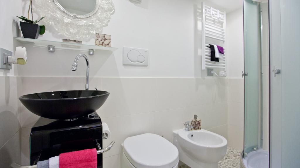 Rental In Rome Colosseo Loft Pokoj fotografie